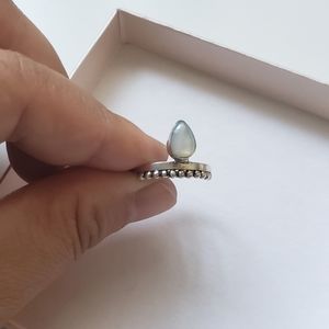 Kemmi mother of pearl sterling silver ring